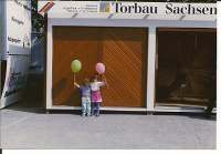 47-CWW_1992-_Torbau_SachsenDannySandy_320x222_200x139